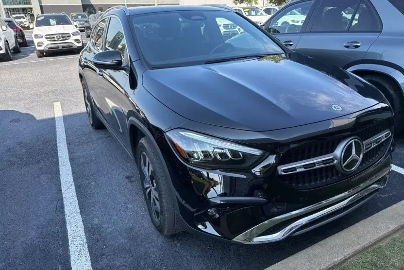 2025 Mercedes Benz GLA 250 photo 1
