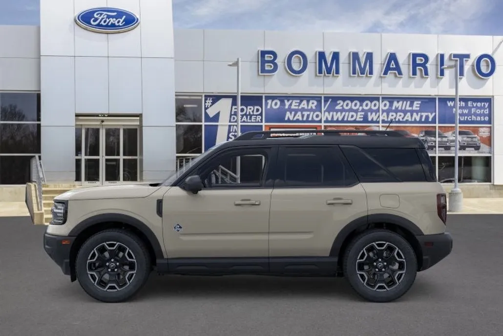 2025 Ford Bronco Sport Outer Banks photo 1