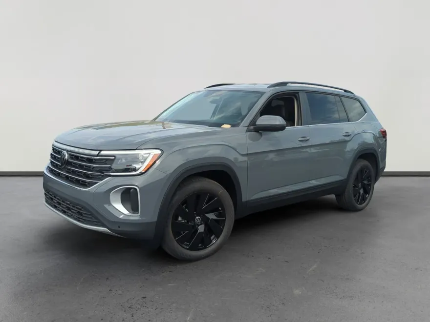 2026 Volkswagen Atlas SE Technology photo 1