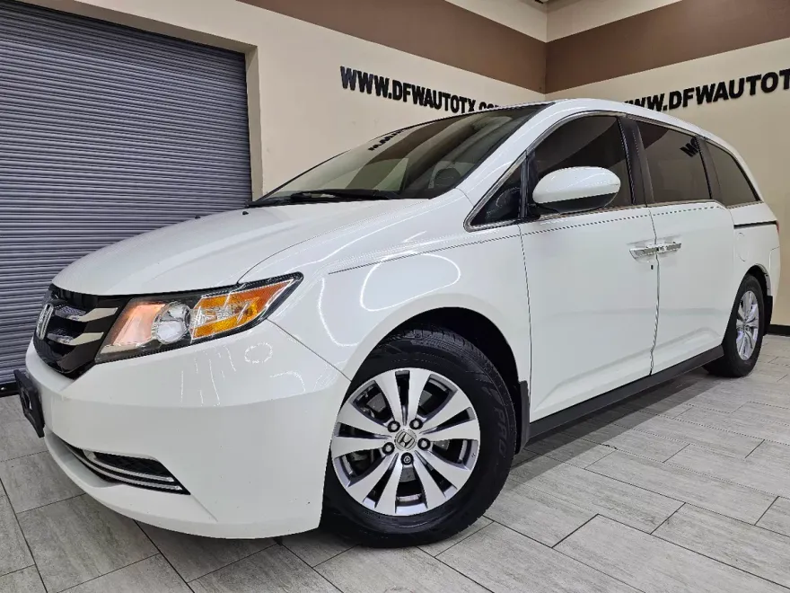 2015 Honda Odyssey EX-L photo 1