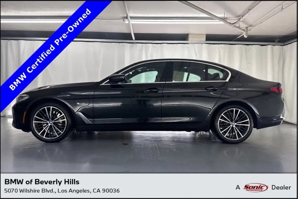 2022 Bmw 530e photo 1