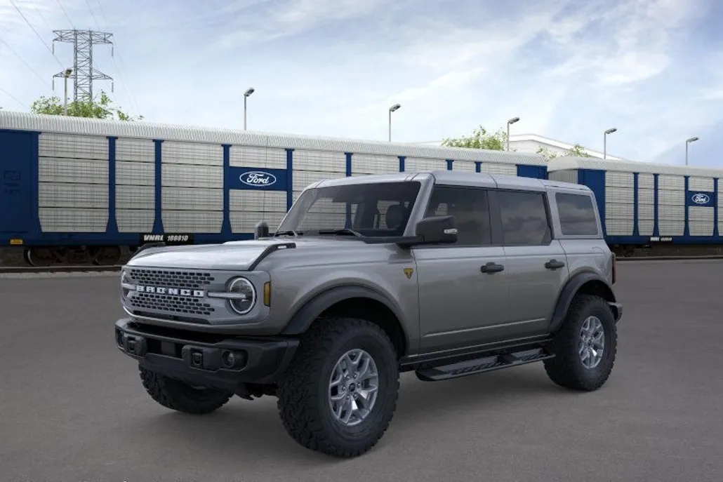 2025 Ford Bronco Badlands photo 1
