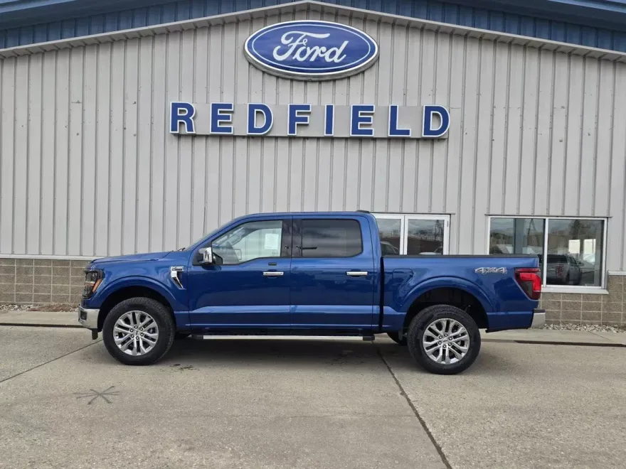 2025 Ford F-150 XLT photo 1