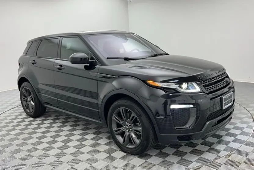 2019 Land Rover Range Rover Evoque SE Premium photo 1