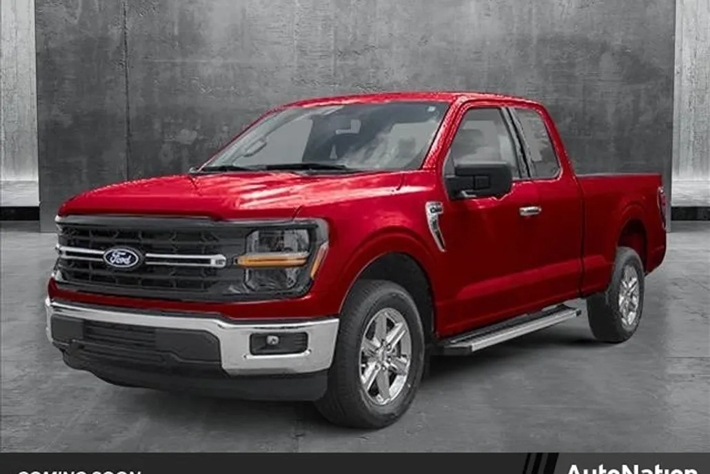 2025 Ford F-150 XLT photo 1
