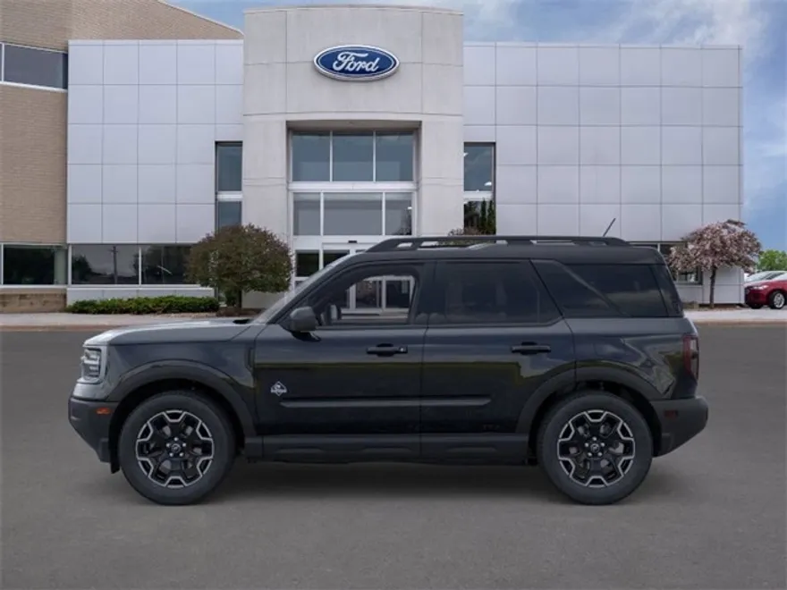 2025 Ford Bronco Sport Outer Banks photo 1