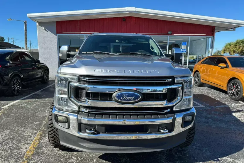 2022 Ford F-250 XLT photo 1