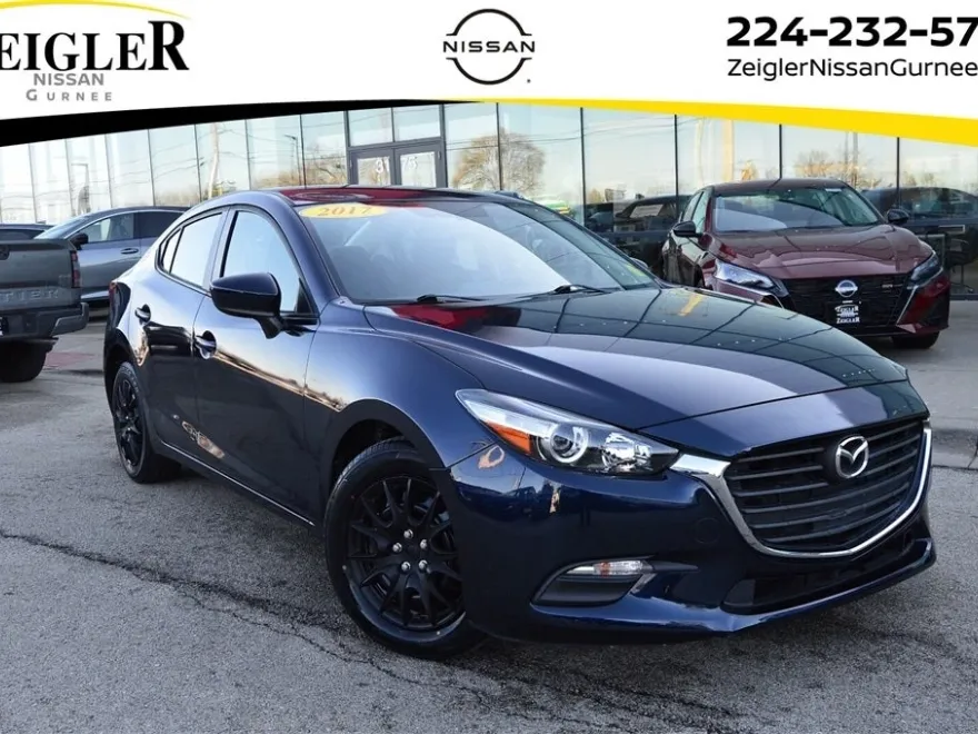 2017 Mazda Mazda3 Sport photo 1