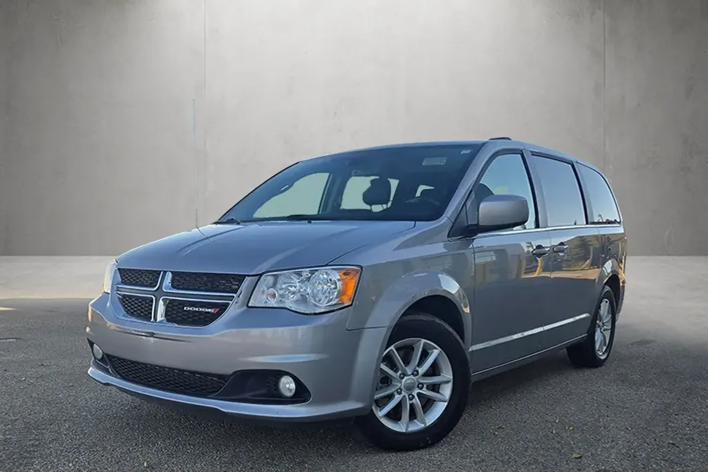 2019 Dodge Grand Caravan SE photo 1