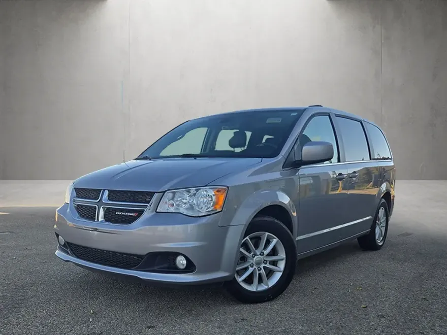 2019 Dodge Grand Caravan SE photo 1