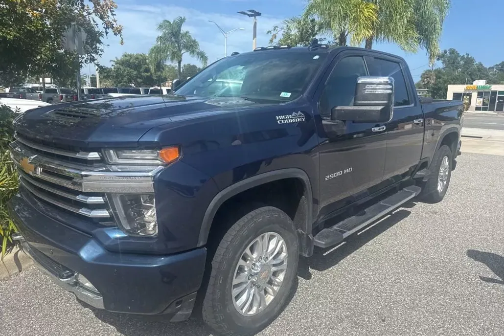 2022 Chevrolet Silverado 2500HD High Country photo 1
