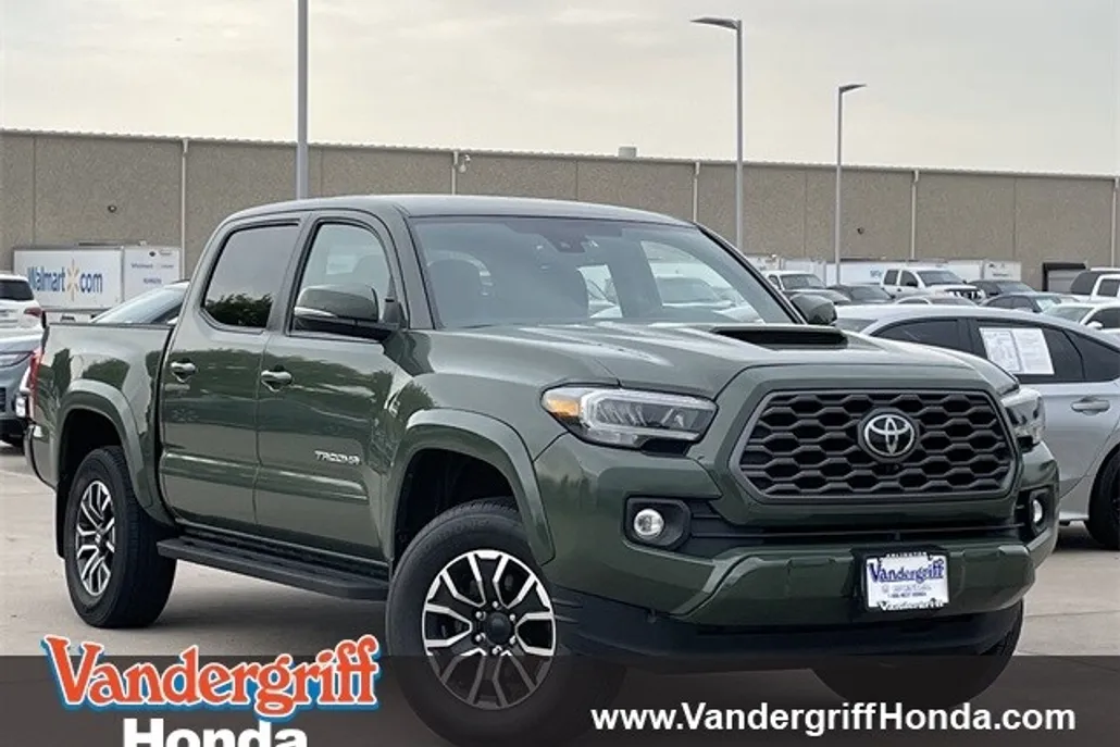 2022 Toyota Tacoma TRD Sport photo 1