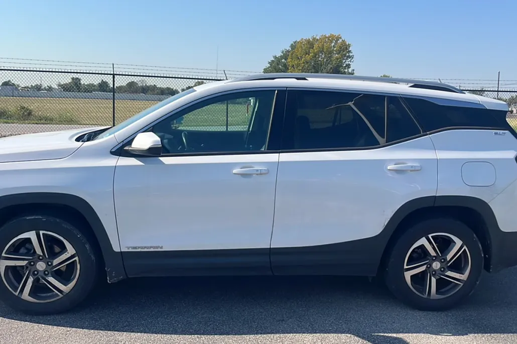 2020 Gmc Terrain SLT photo 1