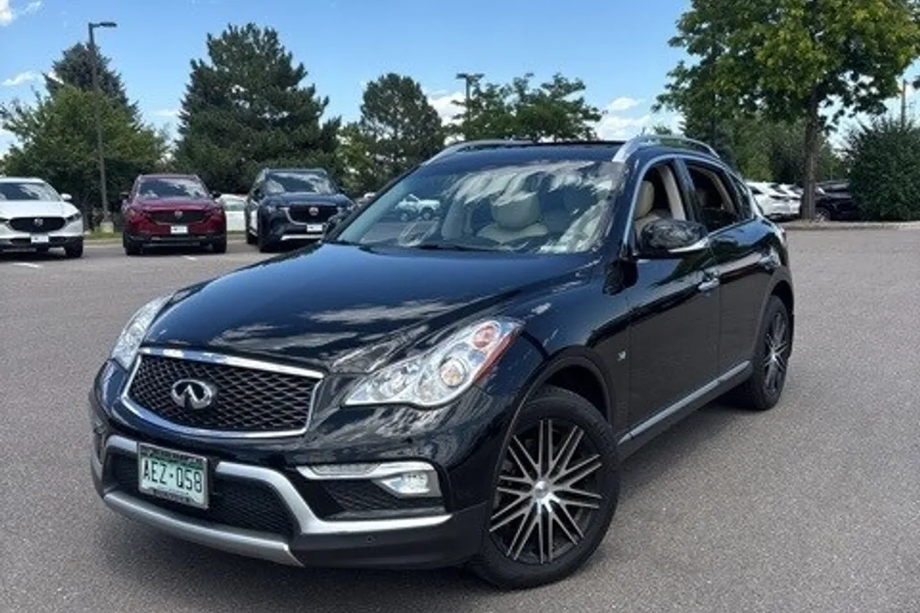 2017 Infiniti QX50 Base photo 1