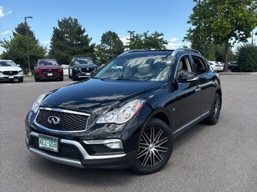 2017 Infiniti QX50 Base photo 1