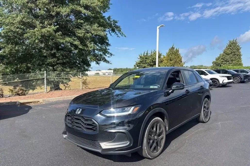 2023 Honda HR-V Sport photo 1