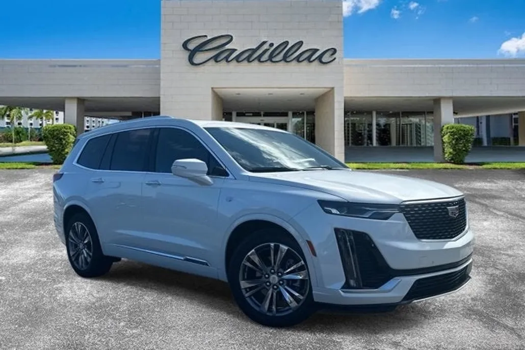 2025 Cadillac XT6 Premium Luxury photo 1