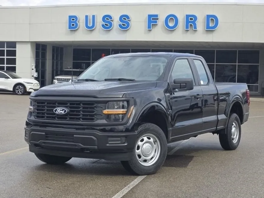 2025 Ford F-150 XL photo 1