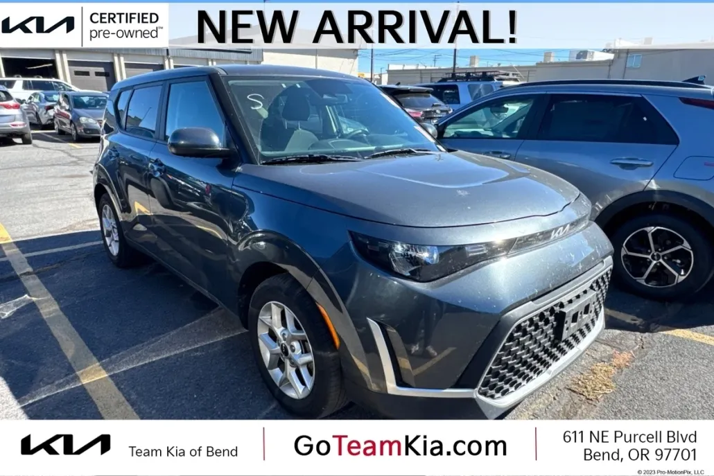 2023 Kia Soul LX S photo 1