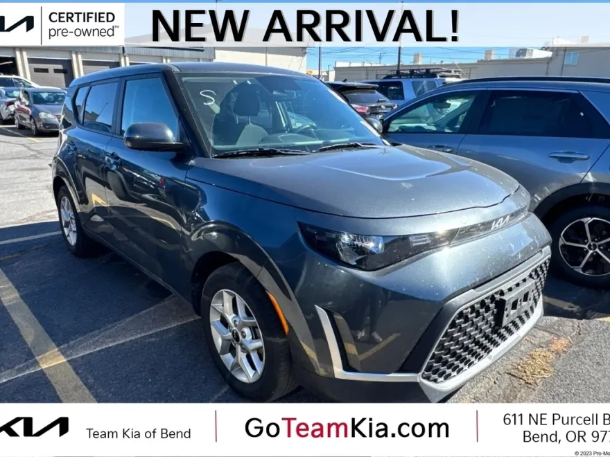2023 Kia Soul LX S photo 1