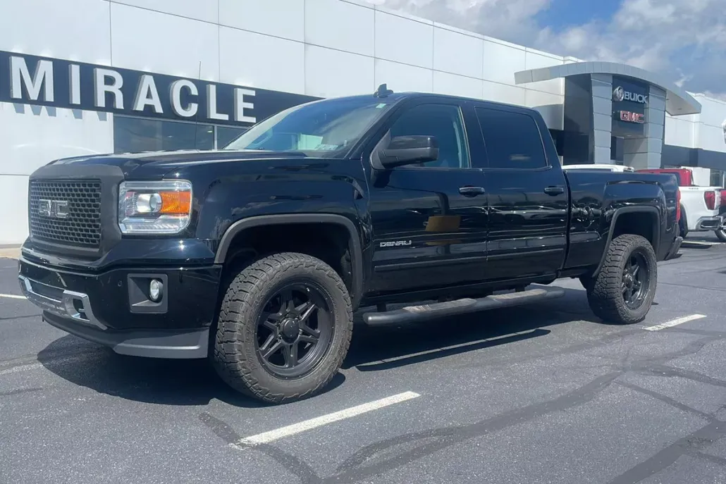 2015 Gmc Sierra 1500 Denali photo 1