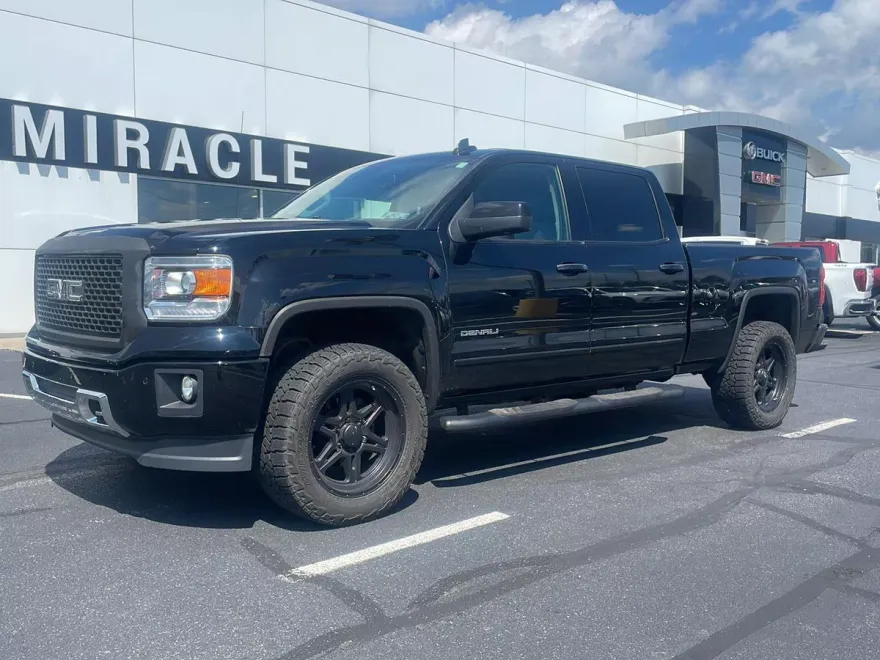 2015 Gmc Sierra 1500 Denali photo 1