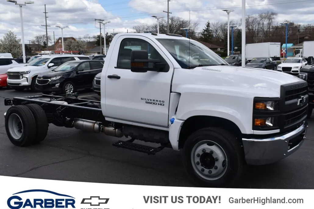 2024 Chevrolet Silverado 5500HD Work Truck photo 1