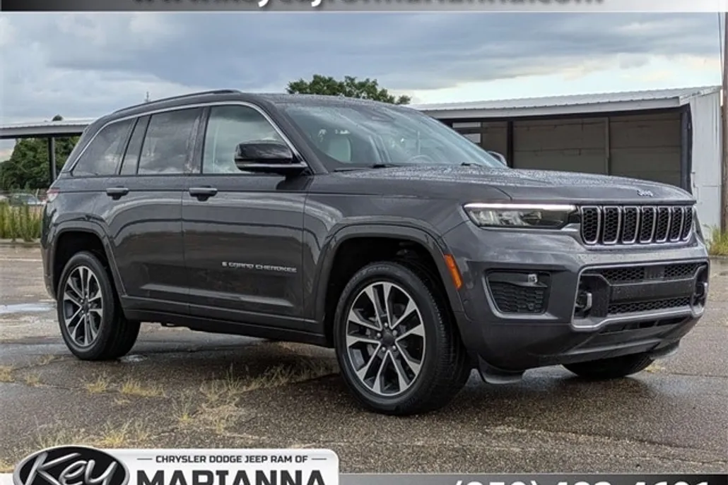2022 Jeep Grand Cherokee Overland photo 1