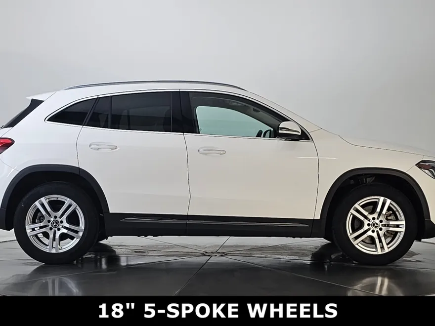 2023 Mercedes Benz GLA 250 4MATIC photo 2