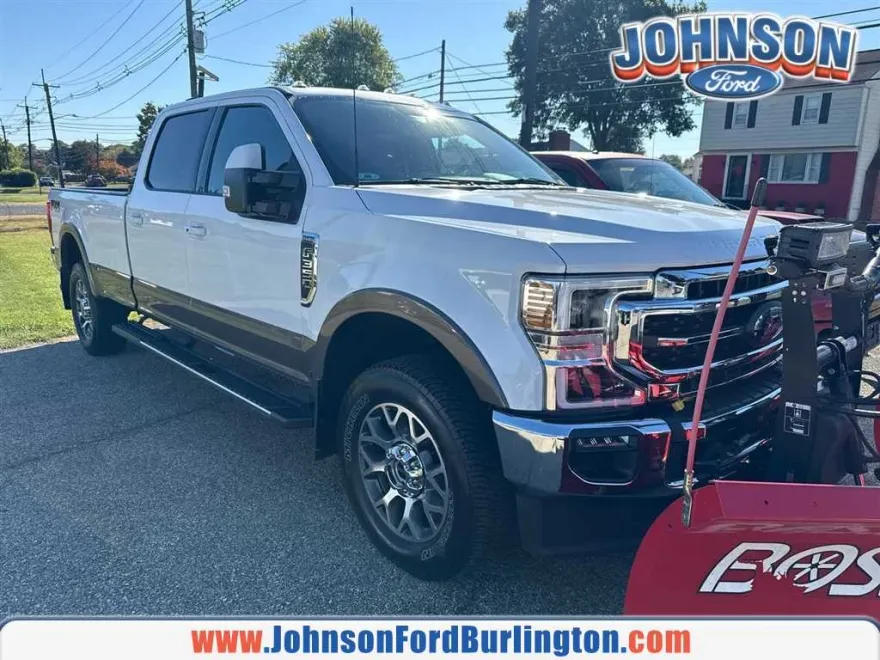 2022 Ford F-350 Lariat photo 1