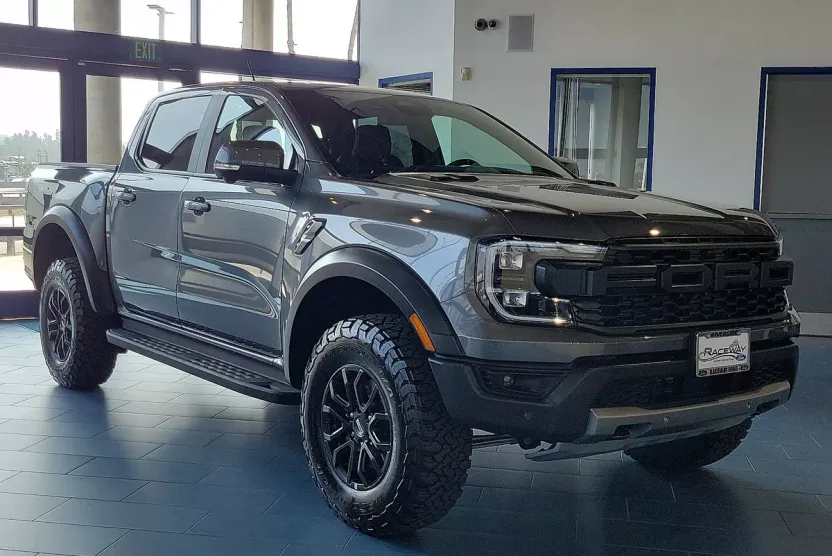2025 Ford Ranger Raptor photo 1