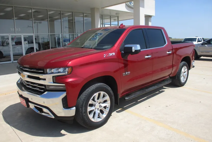 2019 Chevrolet Silverado 1500 LTZ photo 1