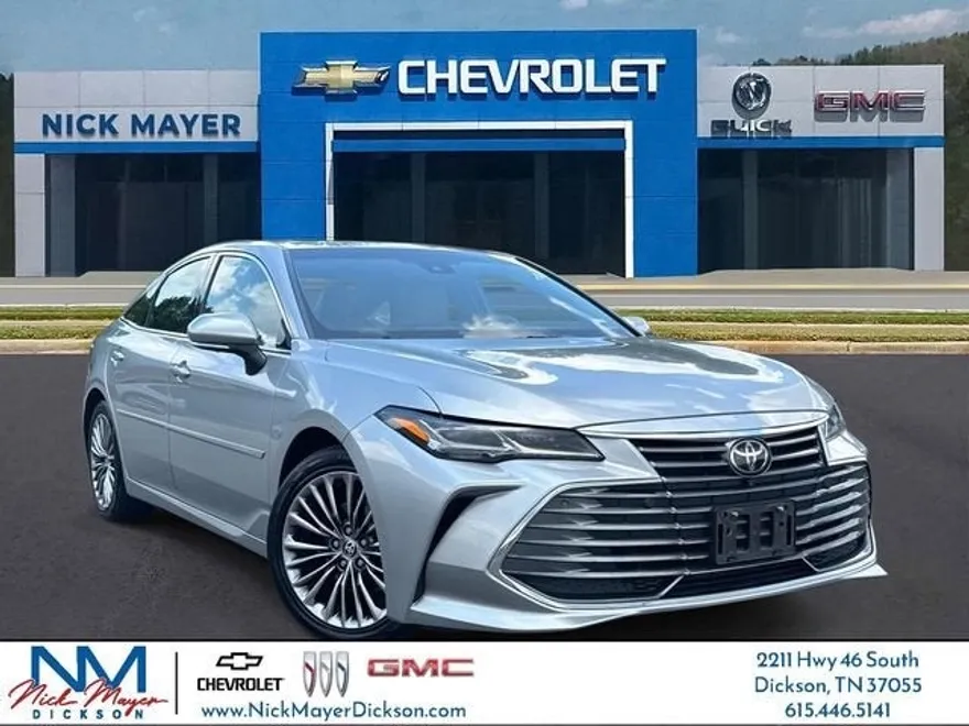 2022 Toyota Avalon Limited photo 1