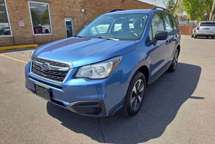 2018 Subaru Forester 2.5i photo 1