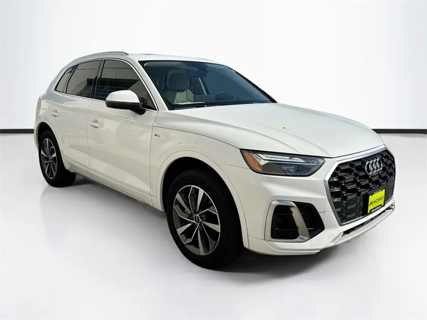 2024 Audi Q5 45 S line Premium Plus photo 1