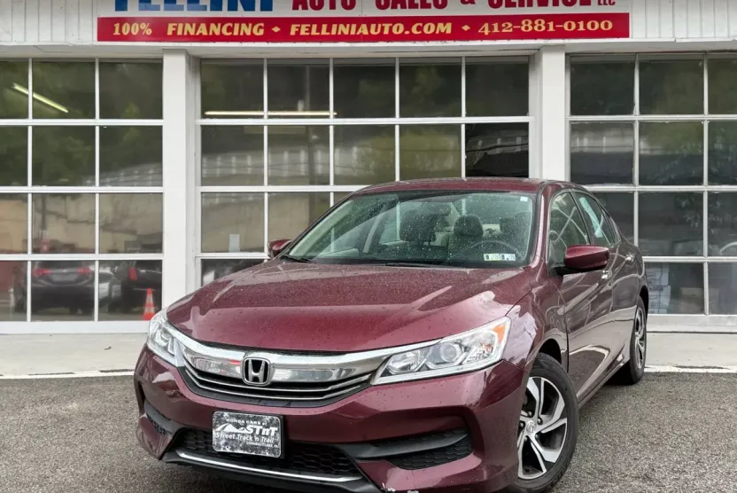 2017 Honda Accord LX photo 1