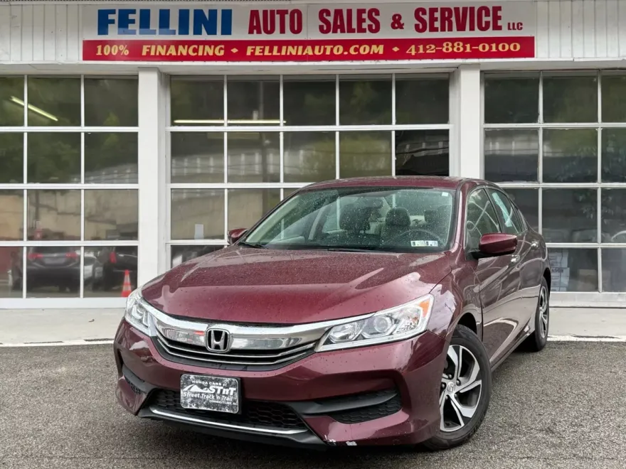 2017 Honda Accord LX photo 1