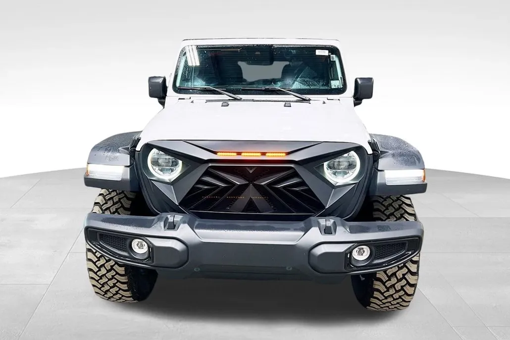 2024 Jeep Wrangler Willys photo 1