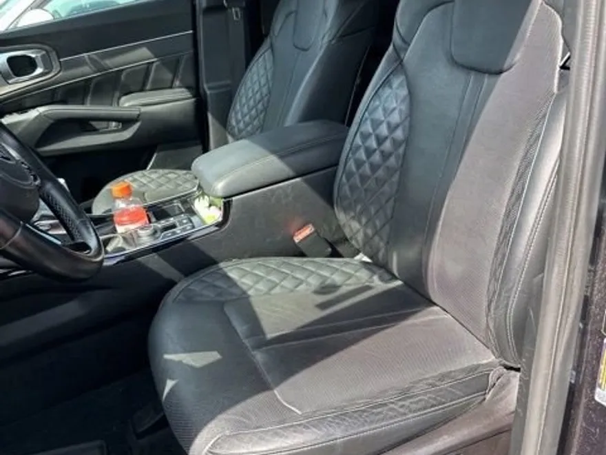2021 Kia Sorento SX Prestige X-Line photo 1