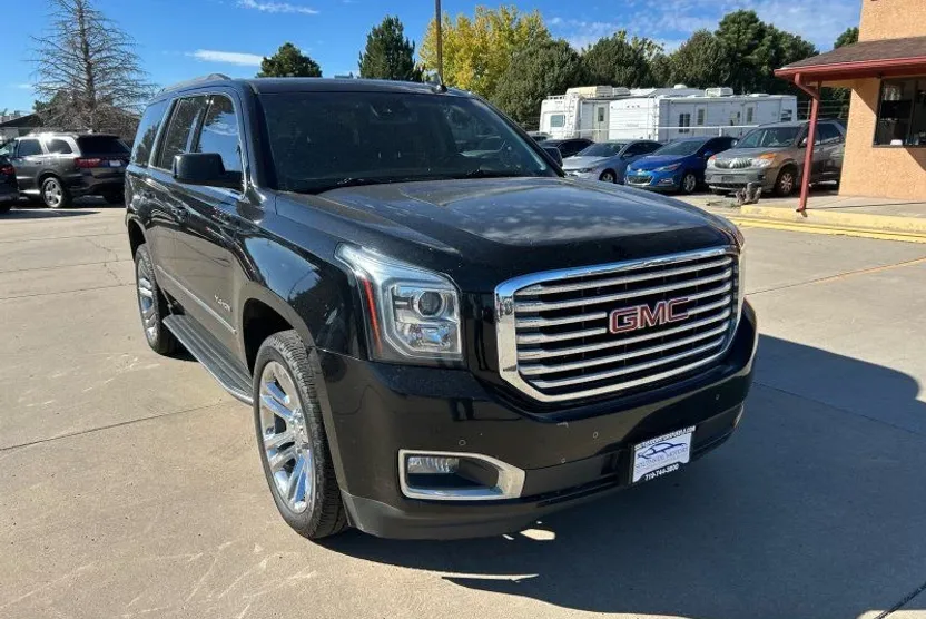 2018 Gmc Yukon SLT photo 1