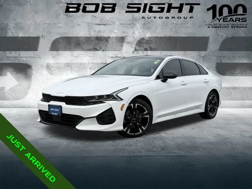 2023 Kia K5 GT-Line photo 1