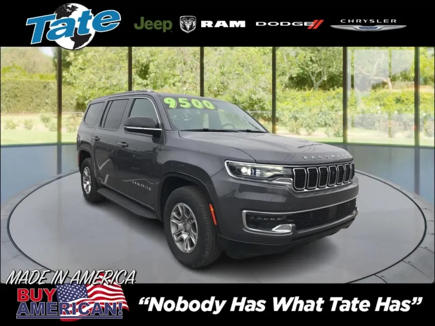 2024 Jeep Wagoneer photo 1