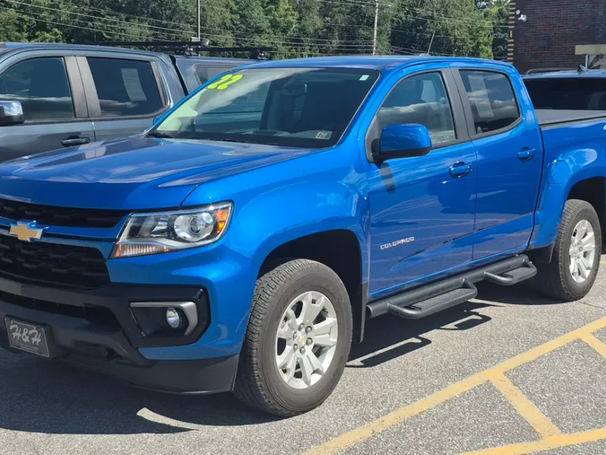 2022 Chevrolet Colorado LT photo 1
