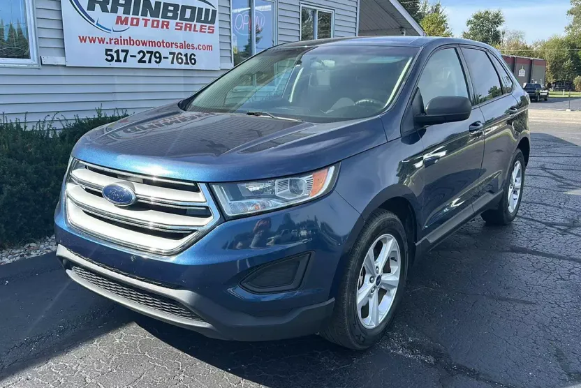 2017 Ford Edge SE photo 1