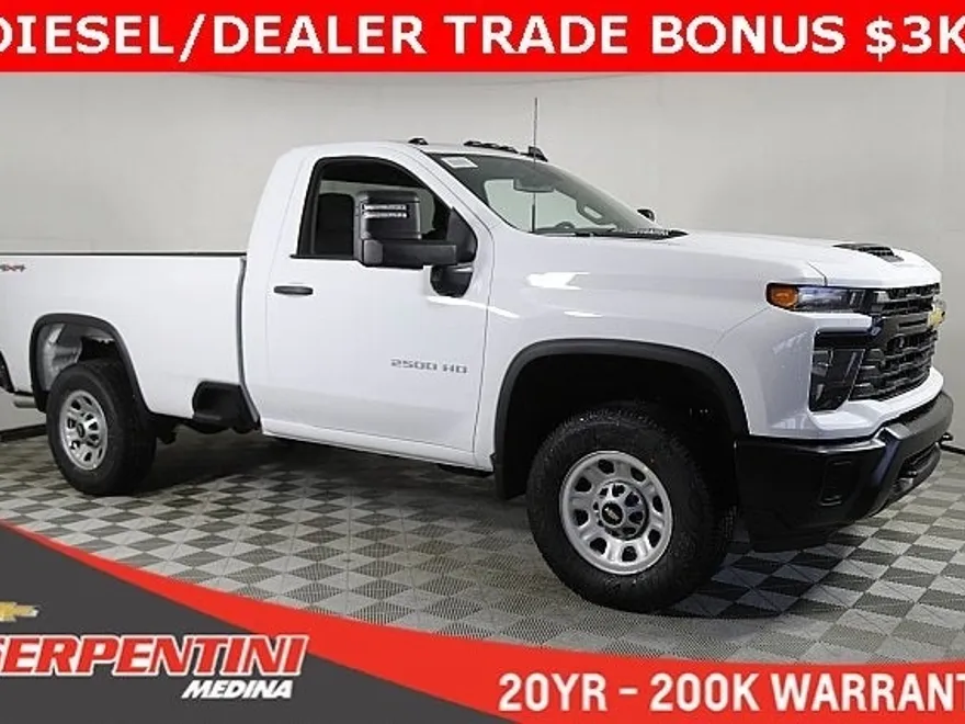 2025 Chevrolet Silverado 2500HD photo 1