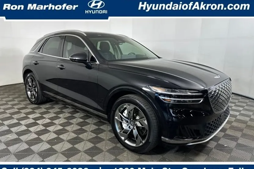 2024 Genesis Electrified GV70 Prestige photo 1