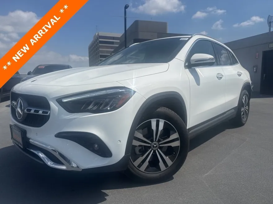2025 Mercedes Benz GLA 250 photo 1