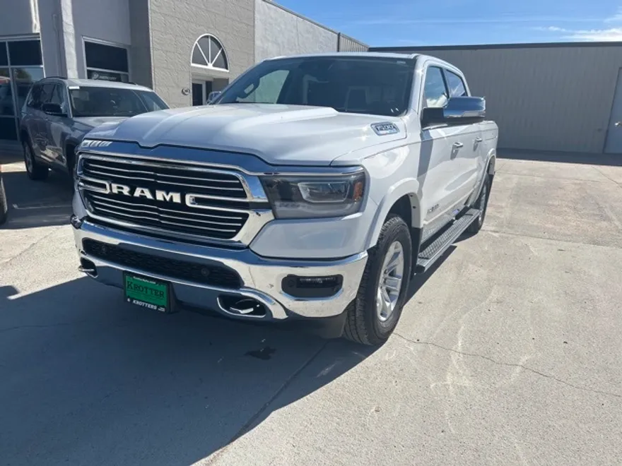 2022 Ram 1500 Laramie photo 2