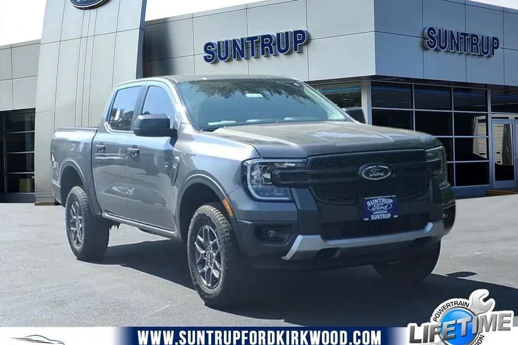 2025 Ford Ranger XLT photo 1