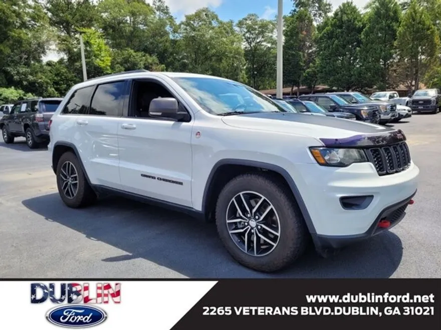 2018 Jeep Grand Cherokee Trailhawk photo 1